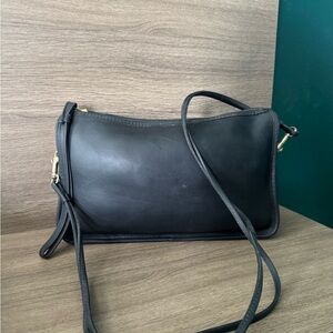 Vintage 1970s Coach Black Leather Crossbody Bag with Adjustable Strap